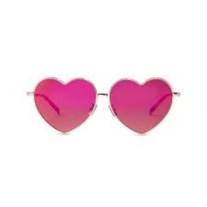 Diff Eyewear - Hearts Suglasses
